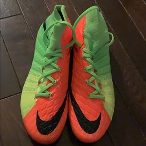 Nike sports shoes